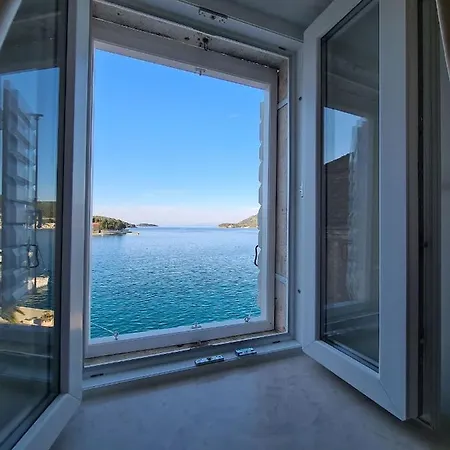 بيت للعطل Waterfront House Carolina *